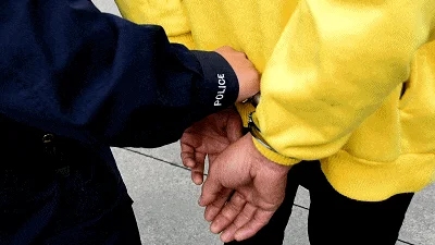 南京地铁内捅杀继母的男子手段残忍已被法院判处死刑这男子怎么了（南京地铁站男子醉酒视频）