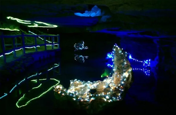 2012广州萤火虫动漫嘉年华的票价、详细地址、坐地铁的前往方法(萤火虫地铁出口)1