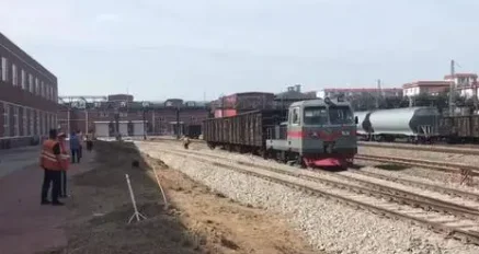 什么叫做“换长”啊铁路专业的（铁路线路容车数）5