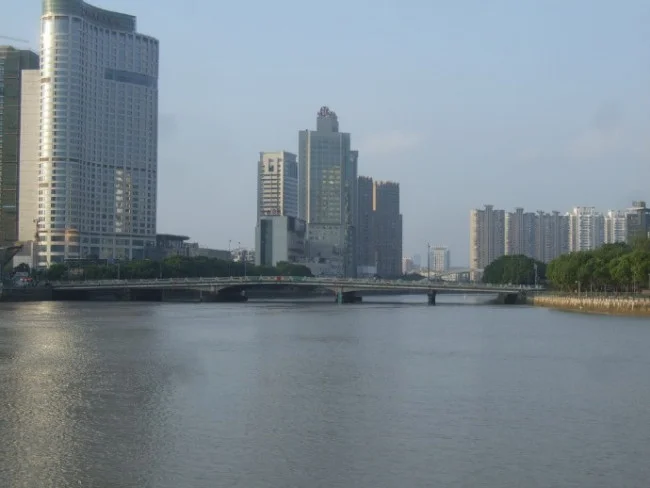 宁波博物馆地铁1号线在什么地方(宁波江厦桥地铁站A出口)