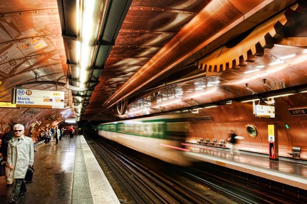 北京6号线地铁首末班车时间(北京地铁六号线首车)5