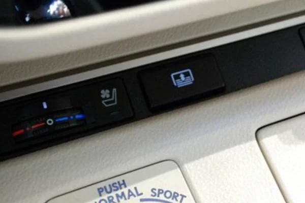 杭州地铁有什么亮点（杭州地铁座位加热）3