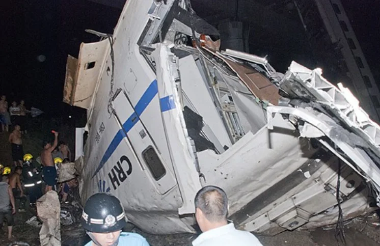 发生铁路交通事故怎么办（铁路事故发生）2