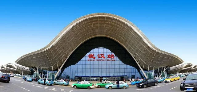 从武汉地铁站出站怎么走到武汉站进站口(武汉火车站地铁出来进站口)3