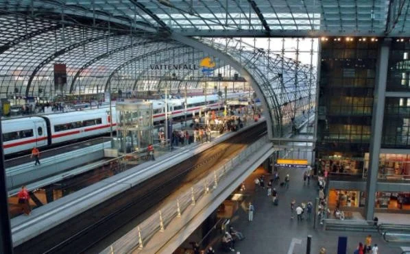 西安修地铁平均一年挖300多座古墓西安城下面到底有多少古墓(西安建地铁考古)6