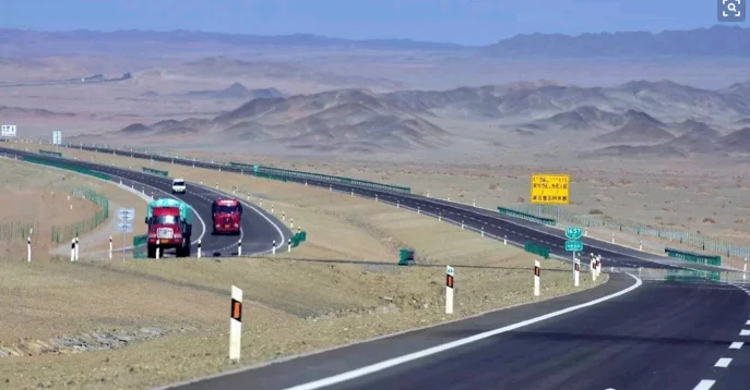 目前高铁运营时速最快的是哪个国家（各国高铁速度）2