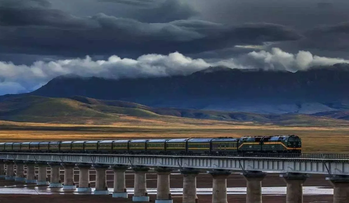 青藏高原铁路九大世界之最有那些（格拉铁路）4