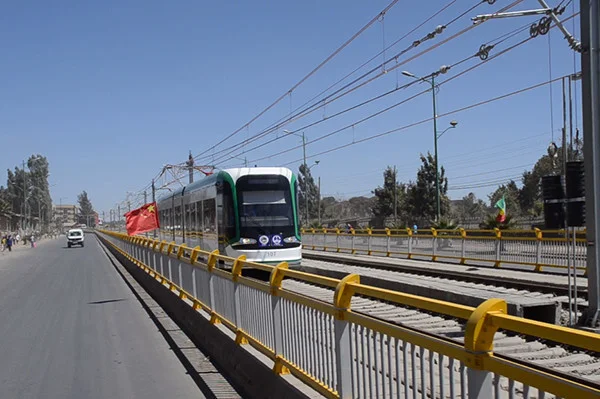 杭州地铁敬老卡使用时间是怎样的规定（老年卡地铁使用时间）2