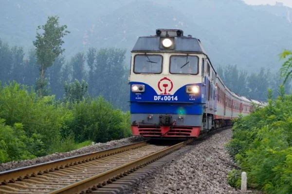 蒙古国为什么到目前为止没有一条电气化铁路和高速铁路（没有一条铁路）2