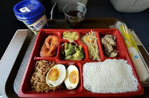 高铁到底能不能吃泡面有规定吗(高铁快餐规定)4