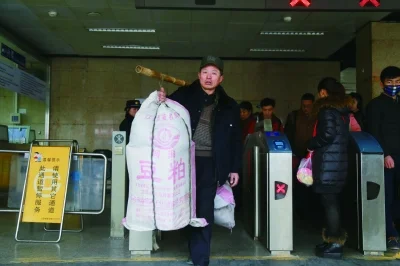 北京地铁能寄存行李吗（北京地铁站寄存行李）