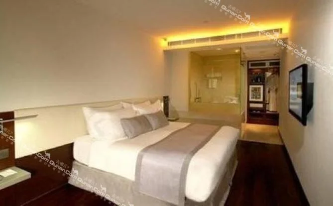 香港机场到尖沙咀皇悦酒店地铁怎么乘~~~如何利用机场快线（香港尖沙咀皇悦酒店地铁出口）2