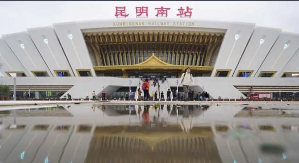 昆明高铁站在什么地方（昆明高铁出口有地铁站）2