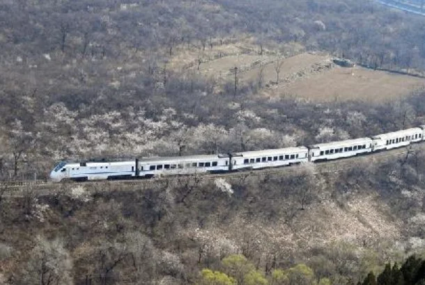 高铁有什么优点和缺点（高铁好处）3