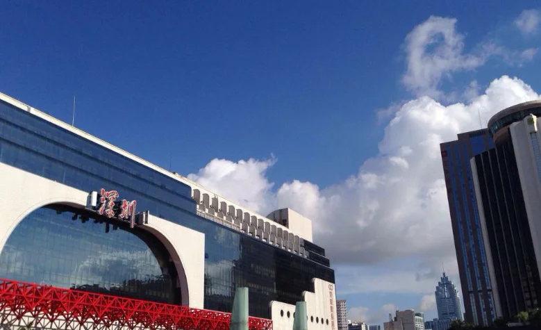 深圳北的高铁站和地铁站分别在几楼哪里（西丽高铁枢纽站）2