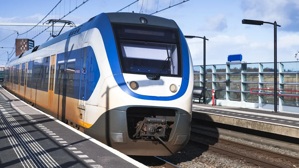 北京地铁今日发生两起跳轨事件是怎么回事(今日北京地铁内裤日)3