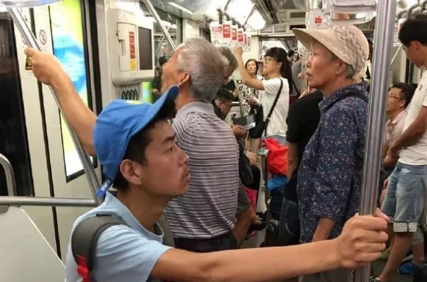 地铁骂人事件的最新进展怎么样了（北京地铁骂人男资料）3