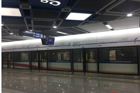 地铁怎么去深圳机场（地铁无缝连接机场）2