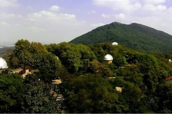 去南京紫金山地铁坐到哪个站离它最近（爬紫金山从蒋王庙地铁站那个出口）