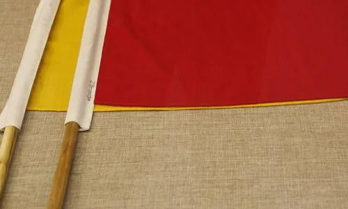 铁路防护员防护时有哪些要求如下（铁路防护图）2