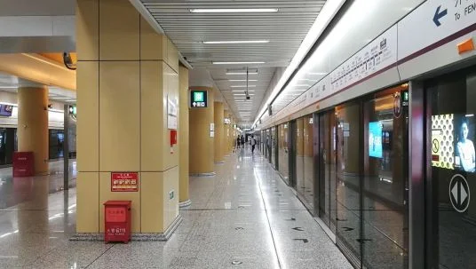 从地铁某站进去转了一天还从原站出来怎么收费是按最低还是按最高（天津地铁进站就出站如何扣费）2