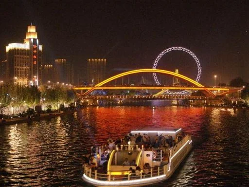 天津地铁2号线到海河（天津海河划船哪个地铁口）