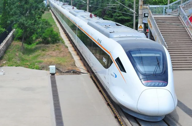 火车上c开头是代表是什么g是高铁 还有d是动车可是还有C开头是什么（c开头的列车是高铁吗）4