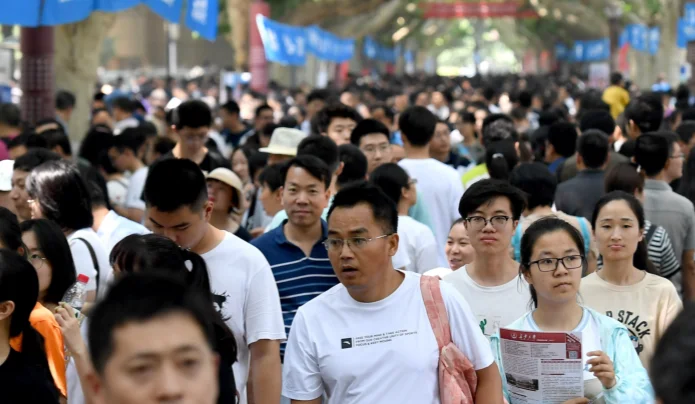 西安地铁周六日老年卡限行吗（西安地铁限行20181224）