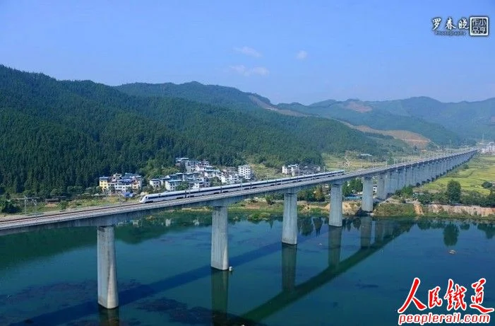 向莆铁路路线(经过那些城市)(向莆高铁路线)1