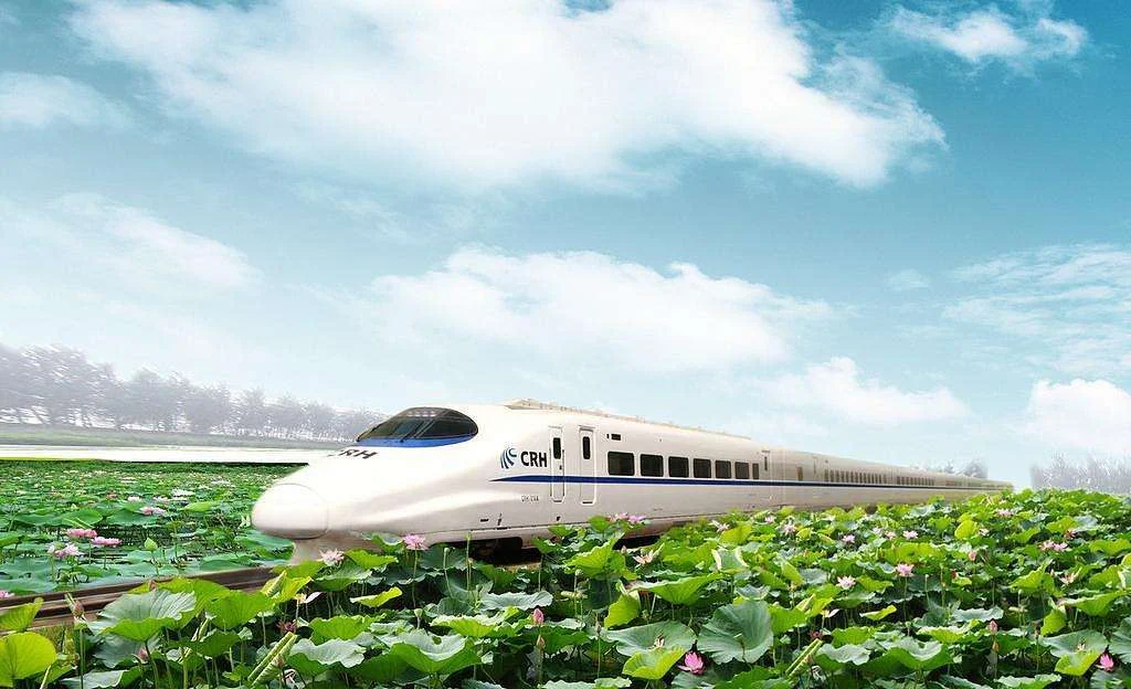 高铁与动车 区别（高铁动车组列车）