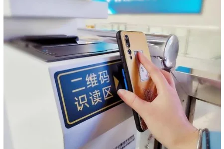 高铁乘务员招聘要求(高铁要求)