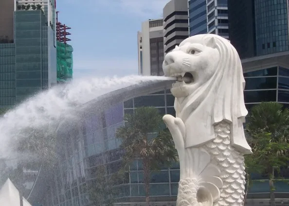 新加坡地铁NS26哪一站到鱼尾狮（新加坡鱼尾狮地铁出口）