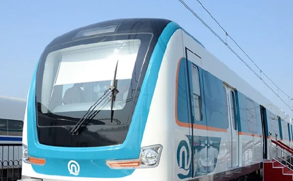 青岛地铁首班几点开(青岛地铁往返时间表)2