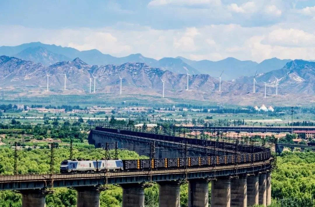 中国铁路历史发展史（重载铁路盈利）2