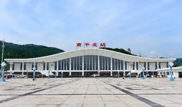 成都到厦门的动车要怎么坐（南龙铁路6）4