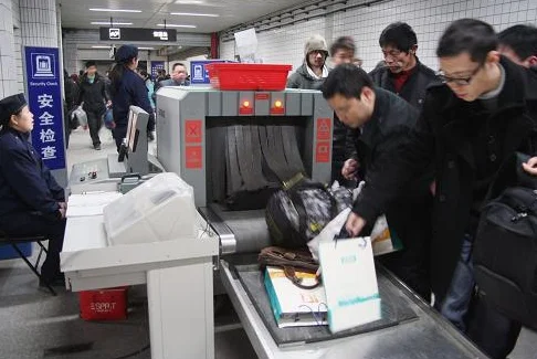 高铁上允许带瓶装白酒吗 最多可以带多少(铁路酒水)6