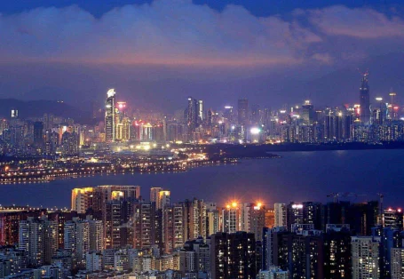 广州要建粤港澳大湾区铁路交通中心地铁直联东莞中山珠海清远（粤港澳大湾区城际铁路规划批复）3