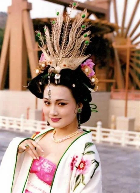 广州地铁21号线的站点（天河棠东地铁站）