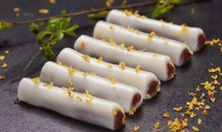 上海哪个地铁站里的小吃比较多（上海地铁里有那些糕点）2