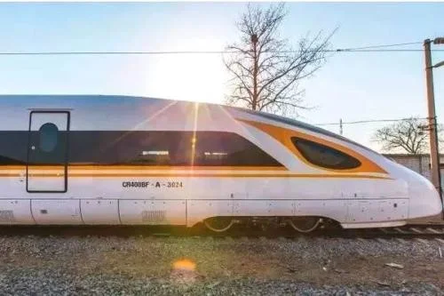 高铁每年都在亏损为何中国还在坚持建高铁（中国高铁亏本）