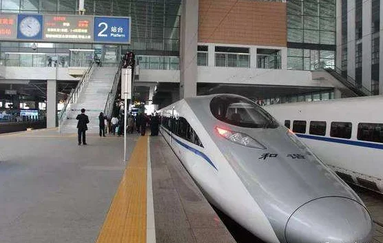 请问500ml的卸妆水和一些护肤品能过高铁和地铁（成都）安检吗急急急（高铁卸妆水）3