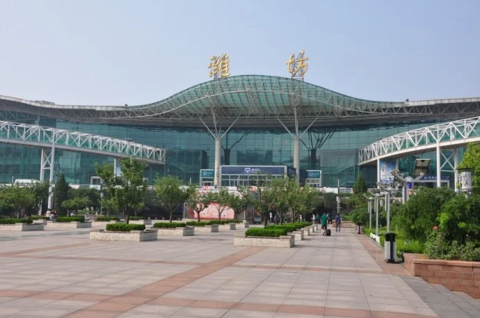 潍坊火车站有高铁吗潍坊一共有几个火车站（维坊高铁车站）2