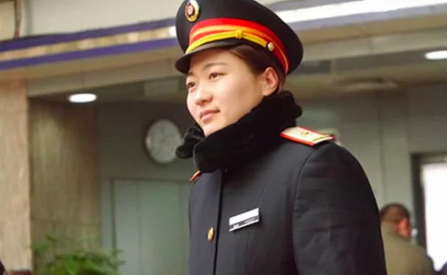 高铁（高铁站务员）4