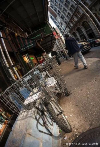 怎样拍摄铁路专题的人像摄影（铁路人像摄影）2