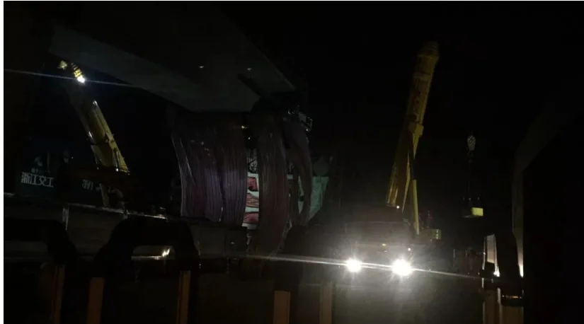 请问京津城际铁路什么时候开通（城际铁路梁）