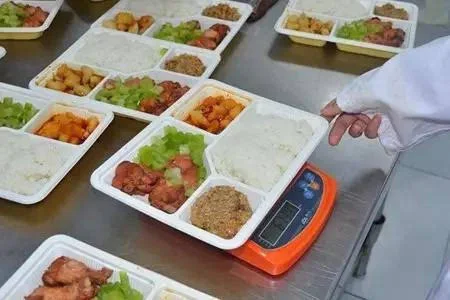 高铁上吃什么(高铁动车食物)4