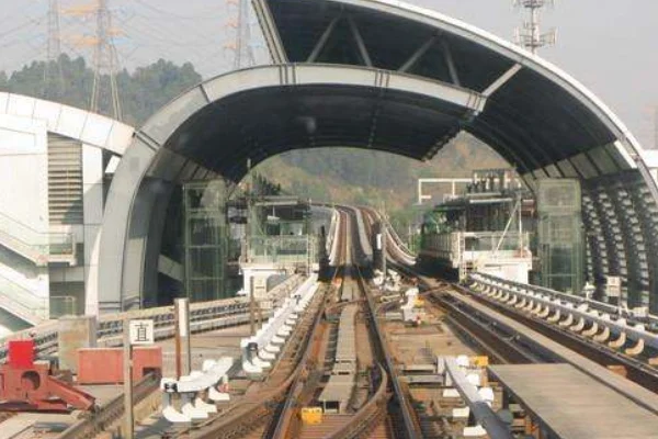 地铁站台与地铁站的区别在哪里（地铁站底站）