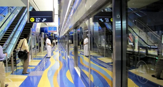 迪拜地铁路线哪个站是哪个景点(迪拜地铁运行时间)