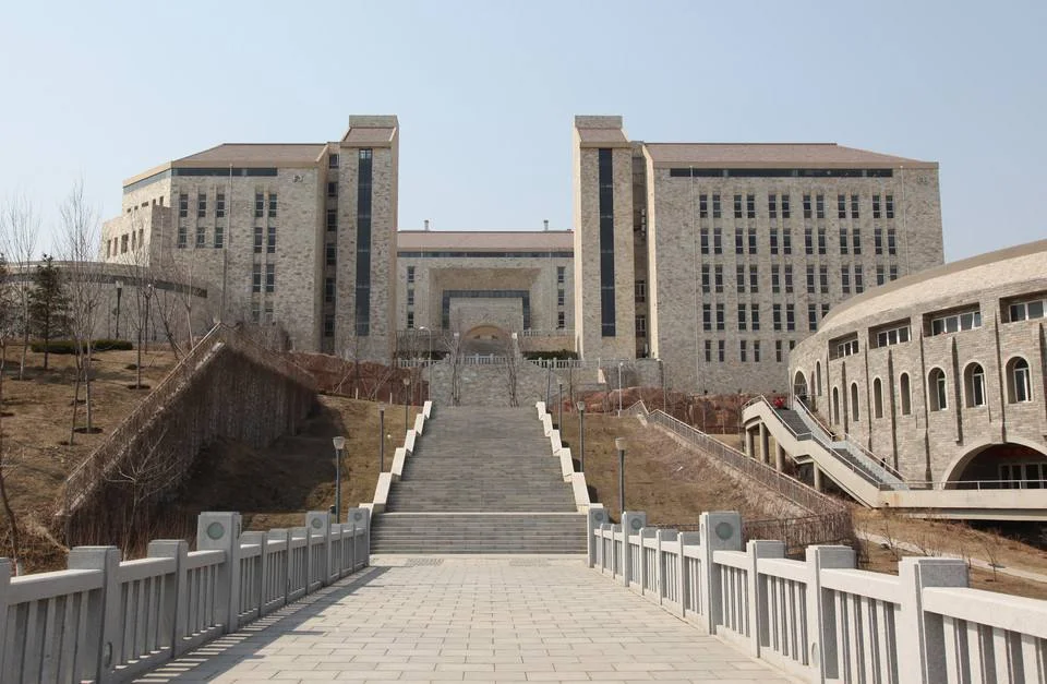 地铁工资待遇怎么样（成都地铁骗子）