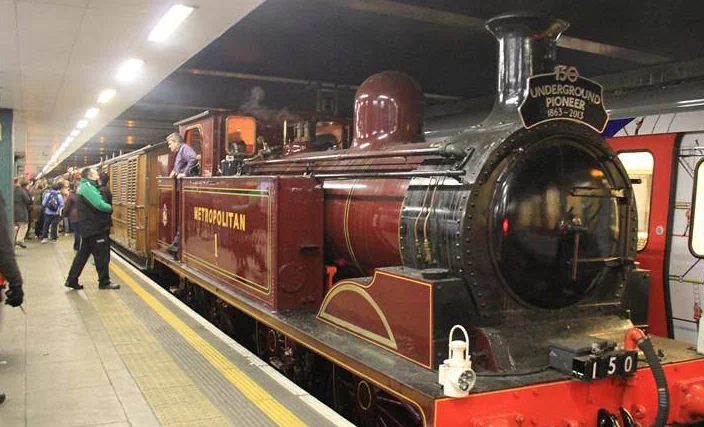 世界轨道交通的发源地（世界上第一条轨道交通是在哪个国家）3